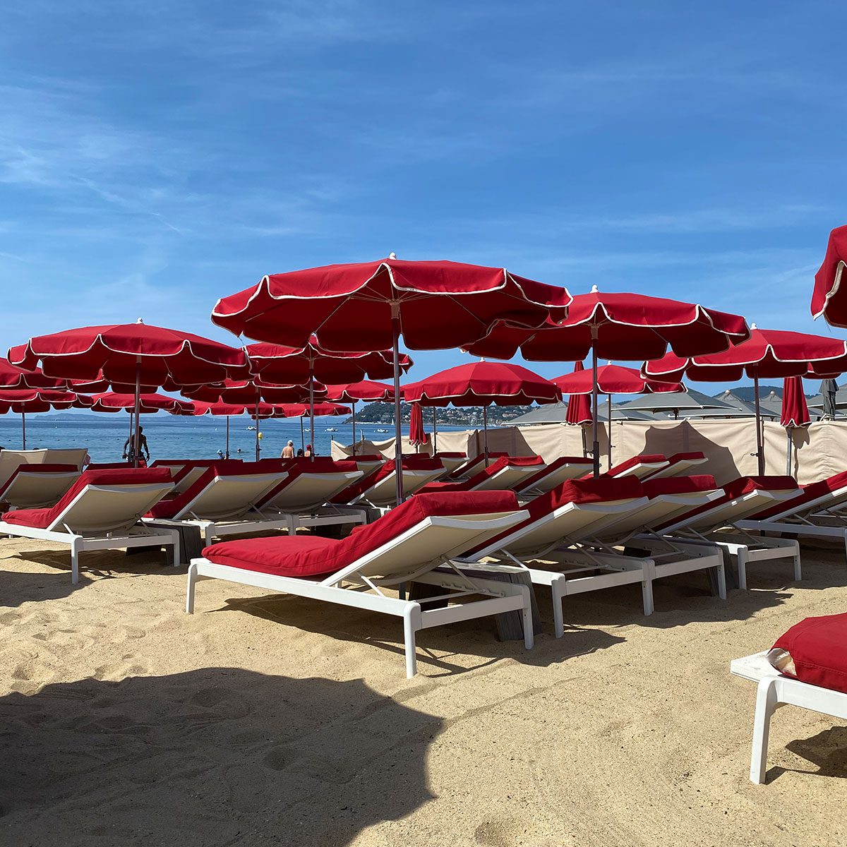 LinkedIn erinnert mich gerade an Strandferien.